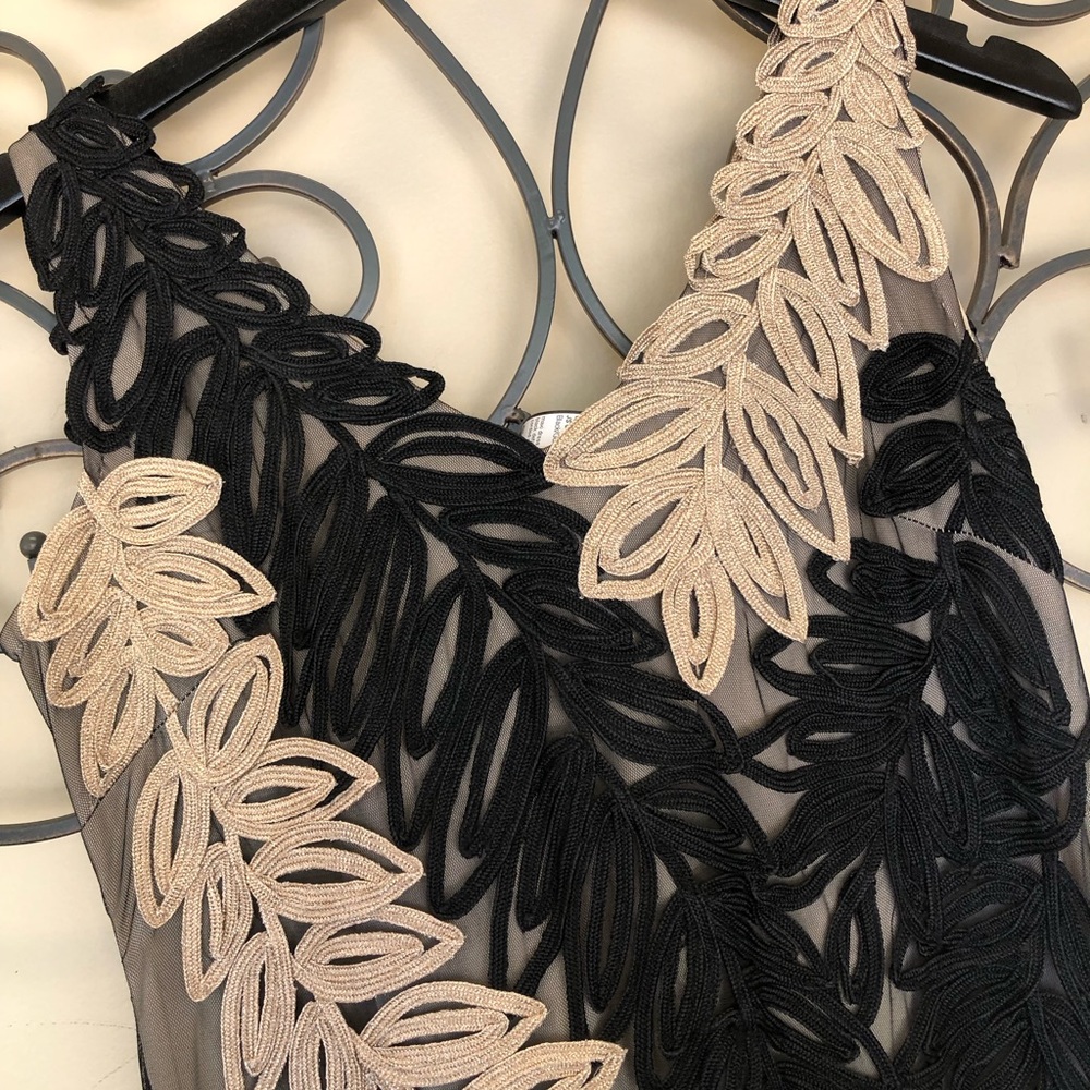 JS Collection Dress - Picture 2 of 4